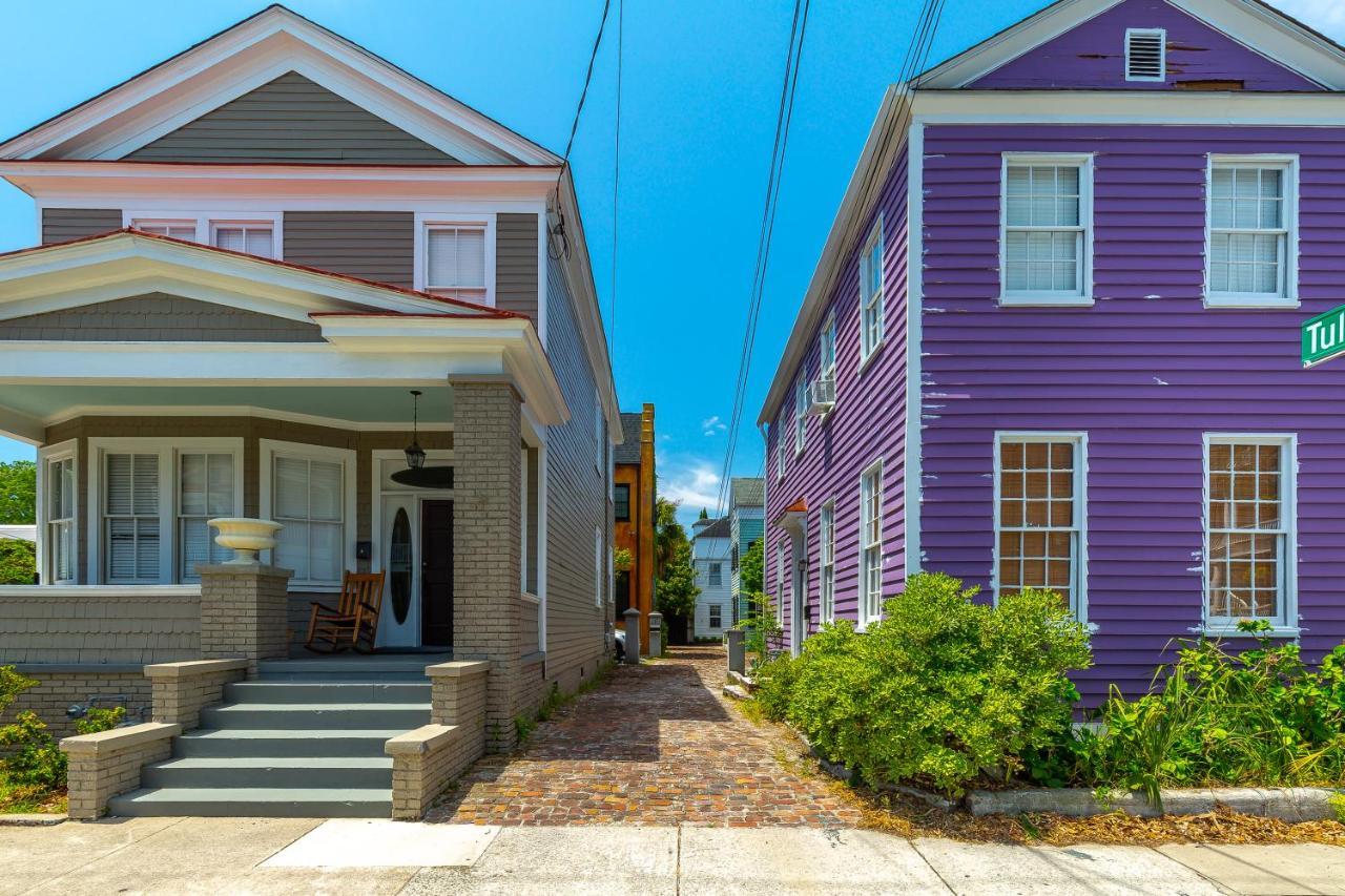 The Most Charming Old Brick Alley In Charleston Exterior foto